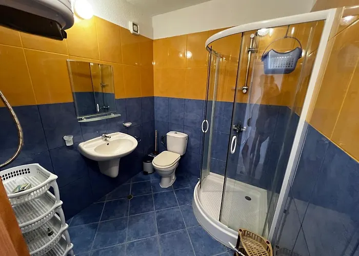 Appartement Modern Beachfront With Pool *