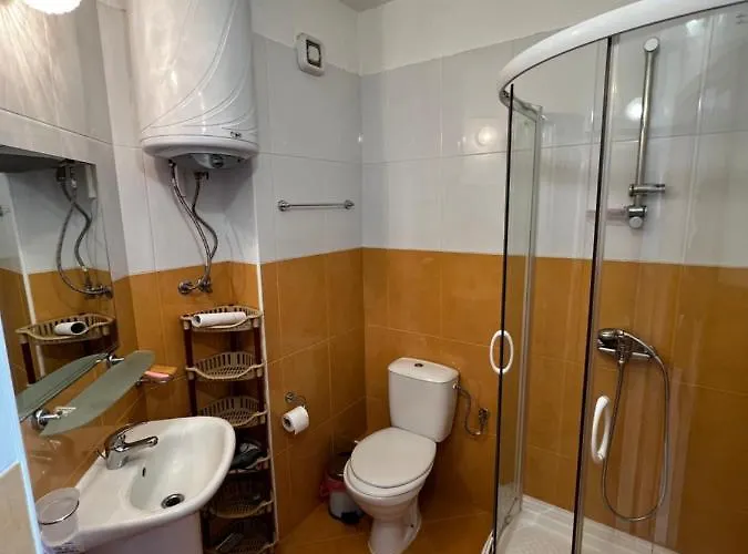 Apartment Modern Beachfront With Pool *